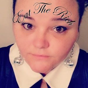 Meet your Posher, Jen